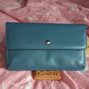 NWT Patricia Nash Wristlet Wallet Lrg Blue